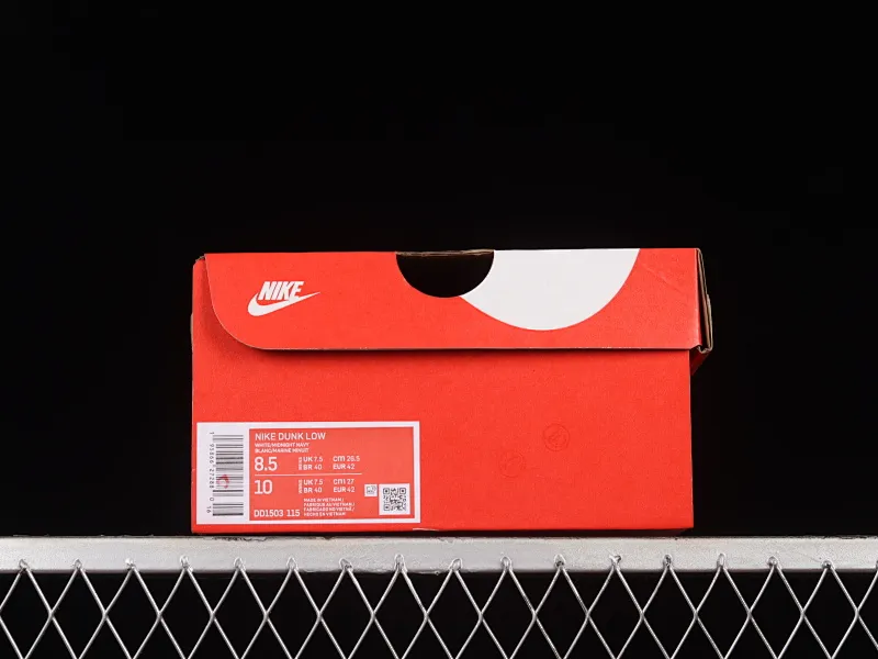 All Categories Nk SB Dunk Series Nk SB Dunk Low Low-top Sneakers Nk SB Dunk Low "Navy Blue" Navy Blue Color SB Smashed Backboard Fashion Casual Sneakers DD1503-115